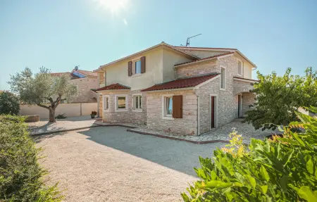 Maison 8 personnes à Golubovo - Photo 13