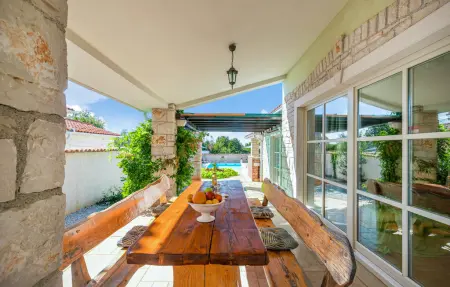 Maison 8 personnes à Golubovo - Photo 18