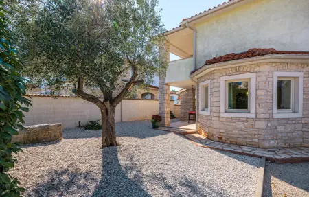 Maison 8 personnes à Golubovo - Photo 19