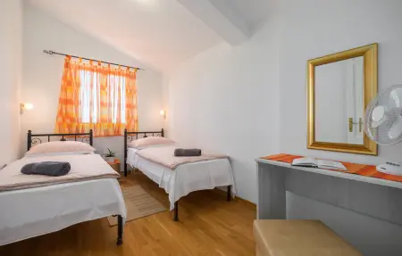 Maison 8 personnes à Golubovo - Photo 40