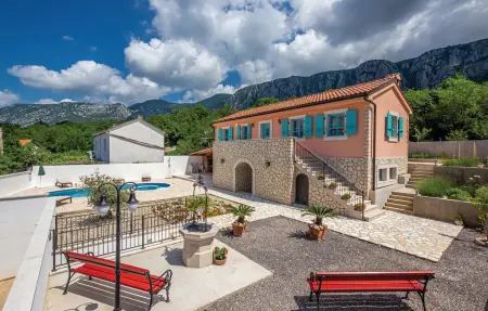Maison 7 personnes à Grizane - Photo 1