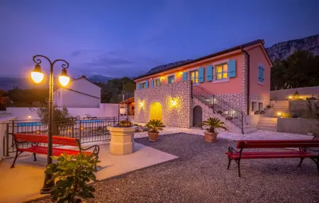 Maison 7 personnes à Grizane - Photo 10