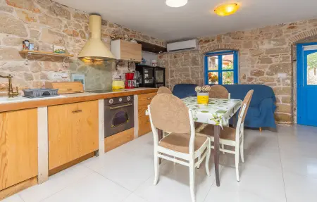 Maison 6 personnes à Mihelici - Photo 3