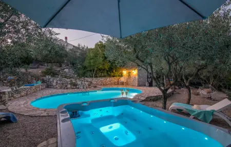 Maison 7 personnes à Dobrinj - Photo 1