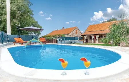 Maison 6 personnes à Oklaj - Photo 3