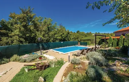 Maison 6 personnes à Jurdani - Photo 7