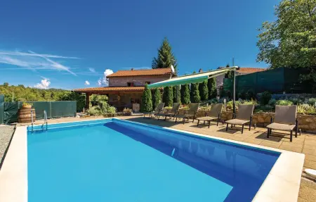 Maison 6 personnes à Jurdani - Photo 8