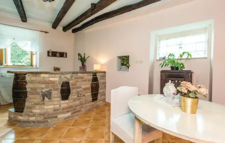Maison 6 personnes à Jurdani - Photo 18