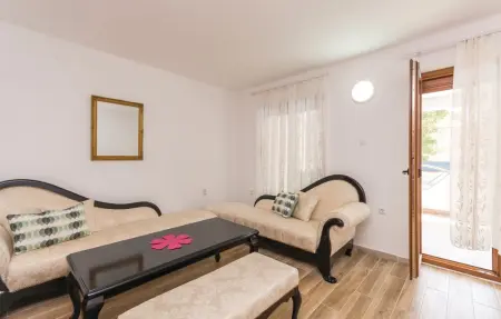 Maison 8 personnes à Pakostane - Photo 2