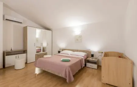 Maison 10 personnes à Vinjani Donji - Photo 30