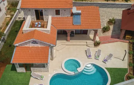 Maison 6 personnes à Krk - Photo 1