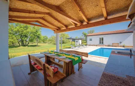 Maison 5 personnes à Buje - Photo 4