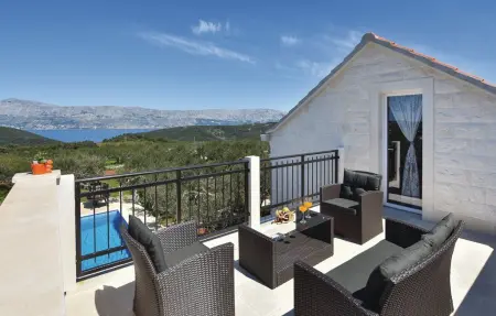 Maison 8 personnes à Pucisca - Photo 2