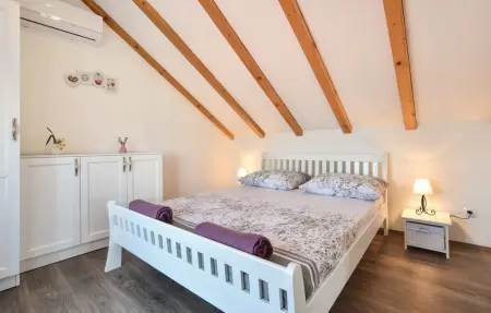 Maison 8 personnes à Pucisca - Photo 24