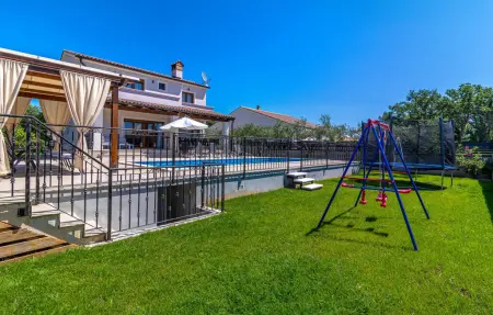 Maison 8 personnes à Vodnjan - Photo 1