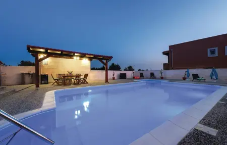 Maison 10 personnes à Brodarica - Photo 16