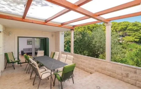 Maison 11 personnes à Supetar - Photo 10