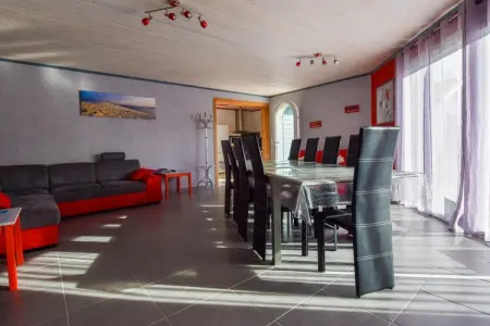 Maison à 10 min du Pilat, Escapade au bord de la piscine près d'Arcachon - Photo 11