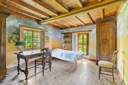 LE MANOIR DE DAMIGNY, Manoir avec jacuzzi en été - Photo 16