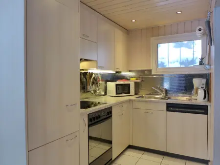 Chalet Guldeli, Maison 6 personnes à Kandergrund - Photo 4