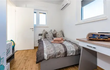 Maison 7 personnes à Srima - Photo 18