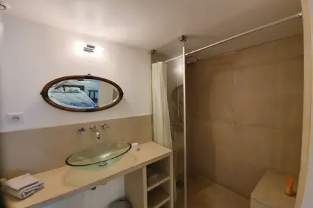 Le Loft, Escapade à Olonzac : Piscine et Charme - Photo 16