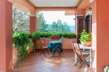 Appartamento in Villa con Giardino e Piscina, Villa à Tagliacozzo avec Piscine et Nature - Photo 4