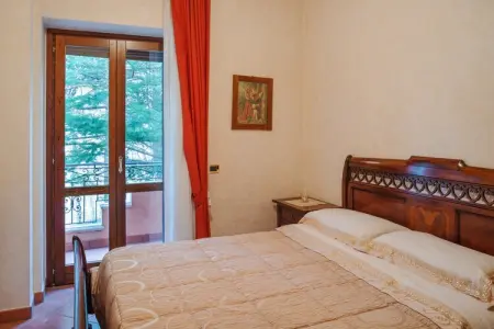 Appartamento in Villa con Giardino e Piscina, Villa à Tagliacozzo avec Piscine et Nature - Photo 18
