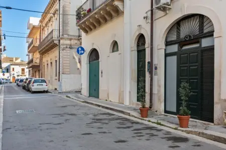 Appartamento in centro a Scicli, Appartement à Scicli près de Palazzo Ribera - Photo 16