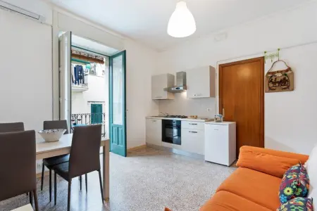 Appartamento in centro a Scicli con balcone, Maison à Scicli près de Palazzo Ribera - Photo 11