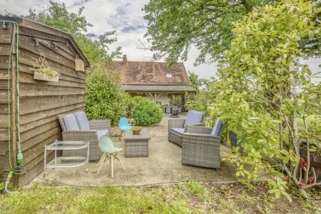 Accourir-Montagne, Maison ancienne avec piscine privée - Photo 5