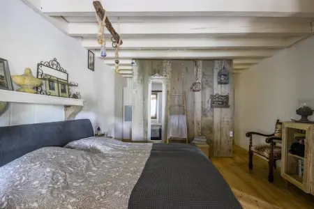 Accourir-Montagne, Maison ancienne avec piscine privée - Photo 20