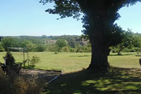 Accourir-Montagne, Maison ancienne avec piscine privée - Photo 34