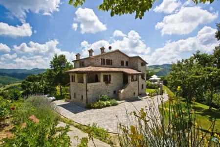 La Rocca, Villa étonnante à Apecchio avec piscine - Photo 1