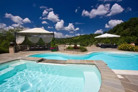 La Rocca, Villa étonnante à Apecchio avec piscine - Photo 2