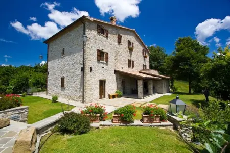 La Rocca, Villa étonnante à Apecchio avec piscine - Photo 4