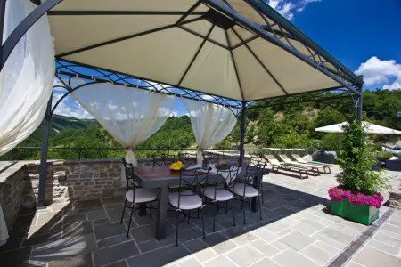 La Rocca, Villa étonnante à Apecchio avec piscine - Photo 8