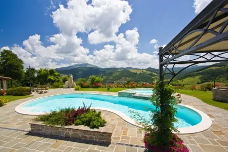 La Rocca, Villa étonnante à Apecchio avec piscine - Photo 11