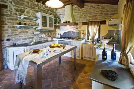 La Rocca, Villa étonnante à Apecchio avec piscine - Photo 12