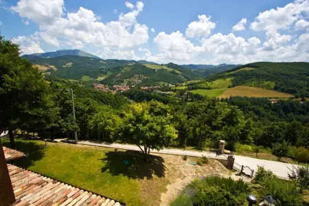 La Rocca, Villa étonnante à Apecchio avec piscine - Photo 35