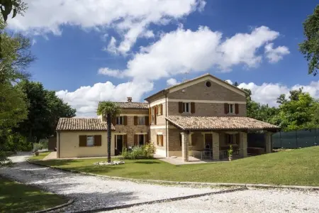 Villa Vanessa, Maison à Fano près de l'Adriatique - Photo 9