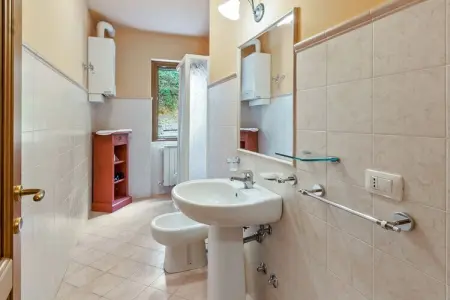 Trilocale - Pianoterra, Appartement Spa avec Jardin - Photo 24