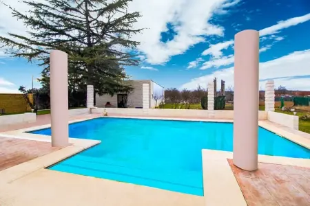 La Casa de Valen, Villa à Villamuriel avec Piscine et Barbecue - Photo 9