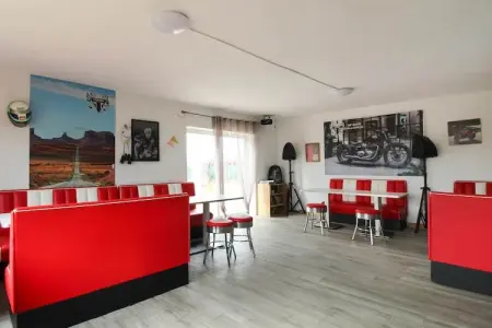 La Casa de Valen, Villa à Villamuriel avec Piscine et Barbecue - Photo 12