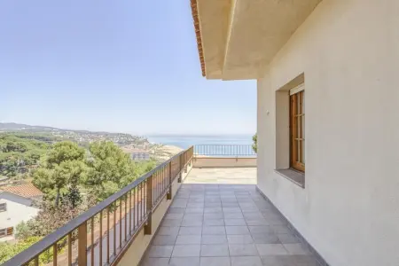 Villa Portinyol, Villa à Arenys de Mar avec Vue sur Mer - Photo 28