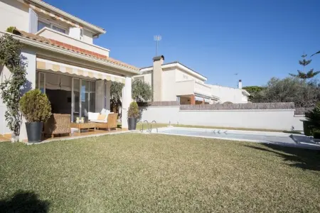 Casa Linda, Villa élégante à Calafell avec piscine - Photo 5