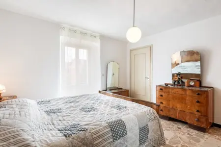 Casa Rina, Maison de vacances simpliste à Predosa avec jardin - Photo 15