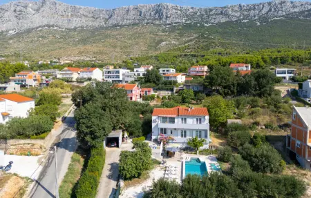Maison 12 personnes à Kastel Sucurac - Photo 1