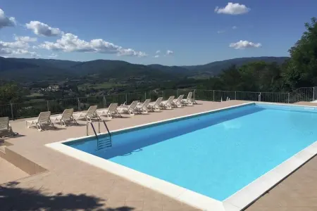 Appartamento per 6, Manoir à Citerna avec piscine et terrasse - Photo 1