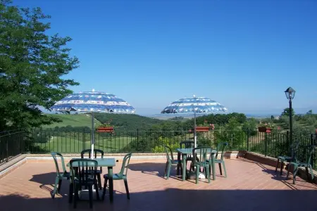 Ciliegio, Maison de Vacances à Volterra avec Piscine - Photo 3